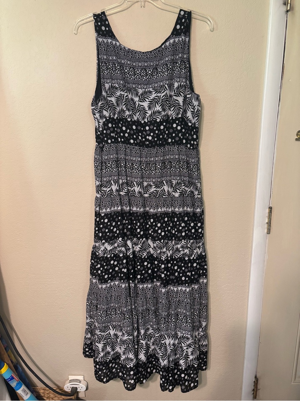 100% Cotton Sleeveless Black & White Patterned Maxi Dress